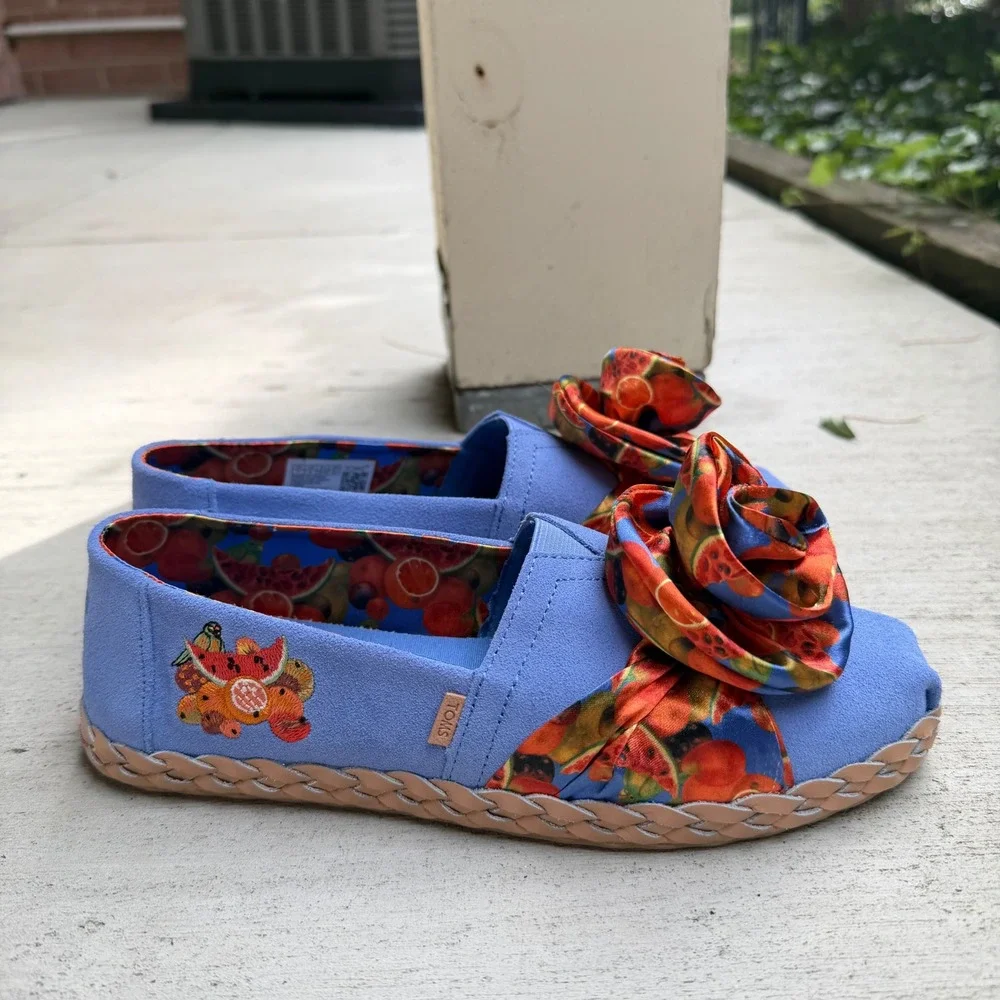 TOMS Frida Kahlo Alpargata Blue Suede Rosette Fruit Slip On Shoes Womens 7 Artsy